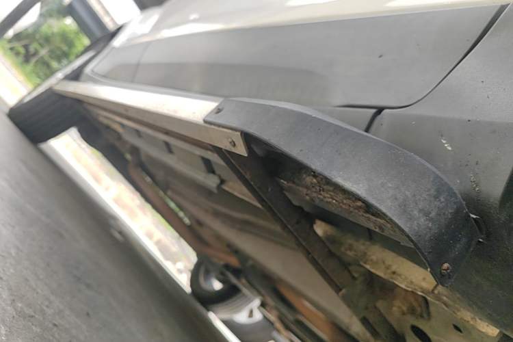 Used Ford EcoSport 2017 1.5L Automatic Prestige Model Right Side Sill