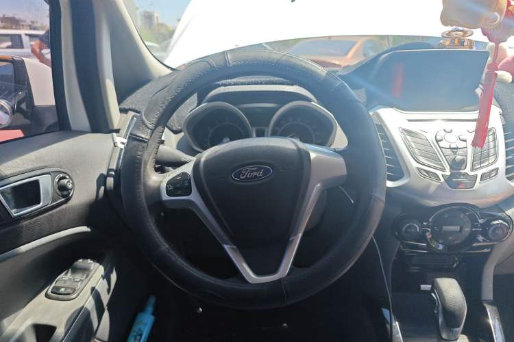 Used Ford EcoSport 2017 1.5L Automatic Prestige Model Steering Wheel