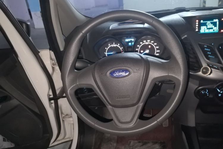 Used Ford EcoSport 2017 1.5L Manual Comfort Model Steering Wheel
