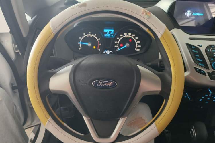 Used Ford EcoSport 2017 1.5L Automatic Trend Model Steering Wheel