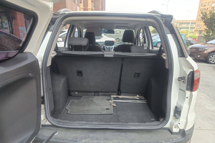 Used Ford EcoSport 2017 1.5L Automatic Prestige Model Trunk