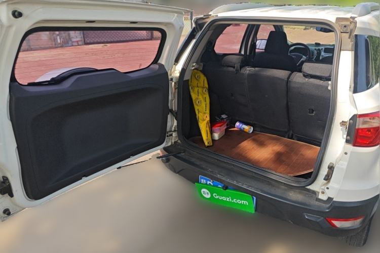 Used Ford EcoSport 2017 1.5L Manual Comfort Model Trunk
