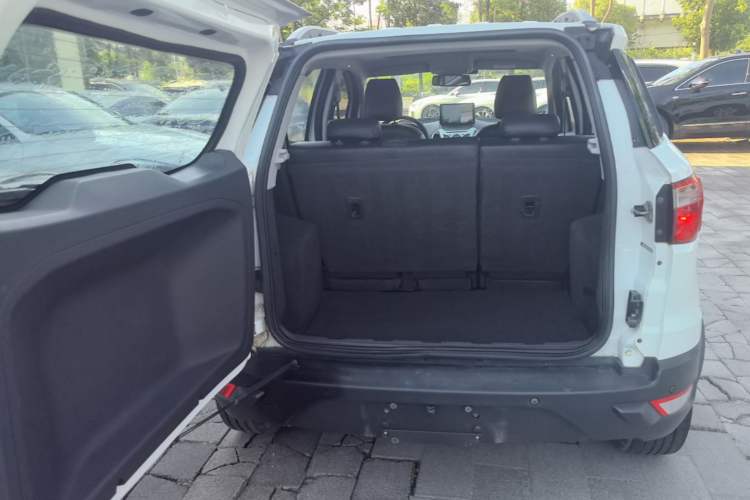 Used Ford EcoSport 2017 1.5L Automatic Prestige Model Trunk