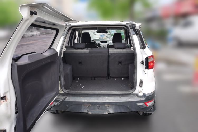 Used Ford EcoSport 2017 1.5L Manual Comfort Model Trunk