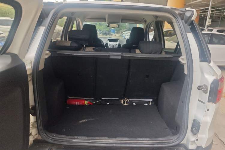 Used Ford EcoSport 2017 1.5L Manual Comfort Model Trunk