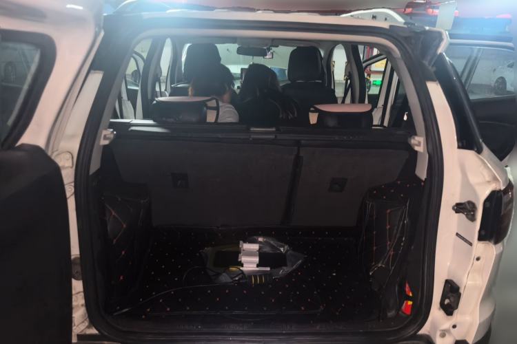Used Ford EcoSport 2017 1.5L Automatic Prestige Model Trunk