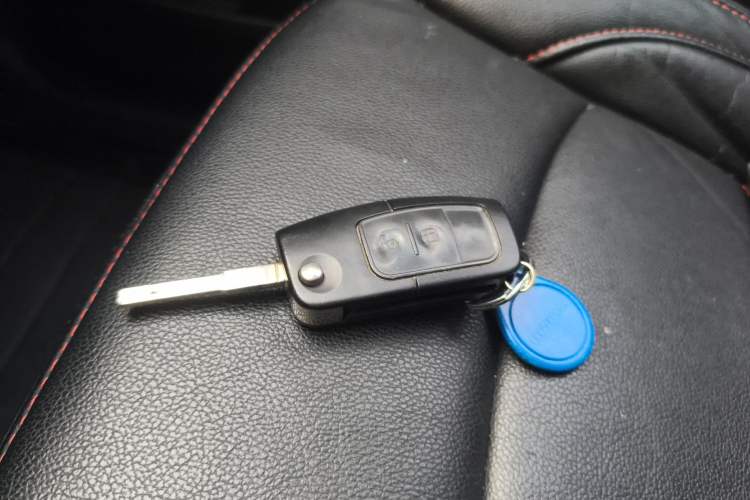 Used Ford EcoSport 2017 1.5L Manual Fashion Model Vehicle Key
