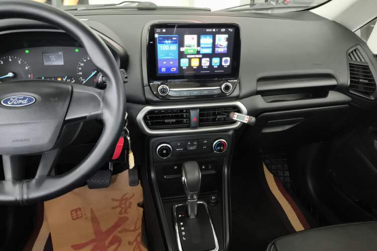 Used Ford EcoSport 2018 1.5L Automatic Elite Edition Audio And AC Panel