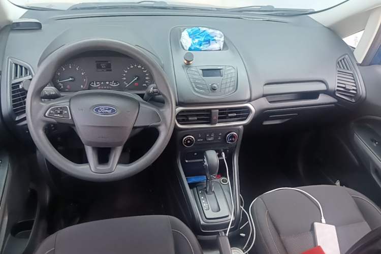Used Ford EcoSport 2018 1.5L Automatic Elite Edition Center Console