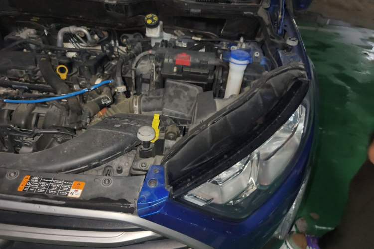 Used Ford EcoSport 2018 1.5L Automatic Platinum Wing Model Engine Bay Left