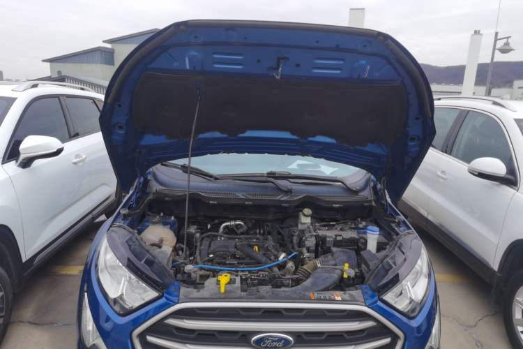 Used Ford EcoSport 2018 1.5L Automatic Platinum Wing Model Engine Bay