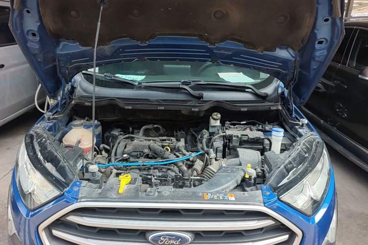 Used Ford EcoSport 2018 1.5L Automatic Platinum Wing Model Engine Bay