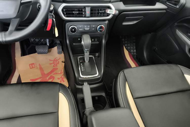 Used Ford EcoSport 2018 1.5L Automatic Elite Edition Gear Lever