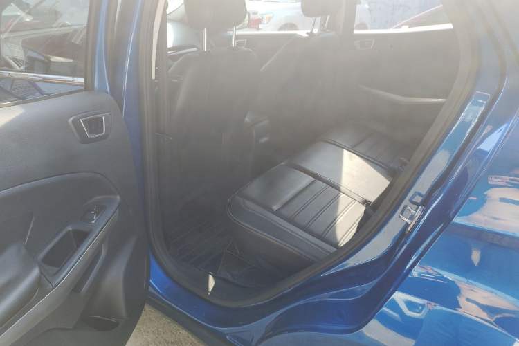 Used Ford EcoSport 2018 EcoBoost 125 Automatic Luxury Edition Interior 1