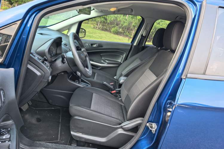 Used Ford EcoSport 2018 1.5L Automatic Elite Edition Interior 2