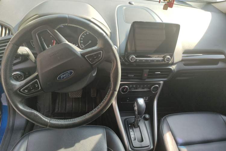 Used Ford EcoSport 2018 EcoBoost 125 Automatic Luxury Edition Interior 3