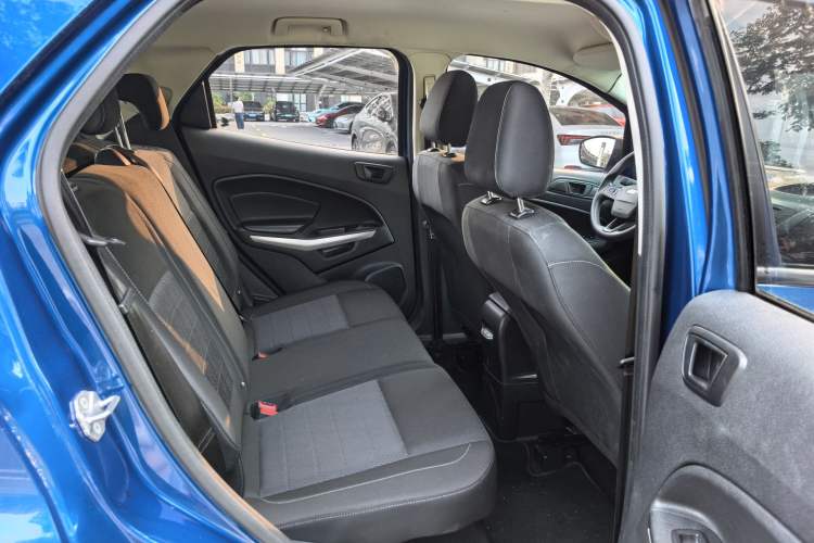 Used Ford EcoSport 2018 1.5L Automatic Elite Edition Interior 7