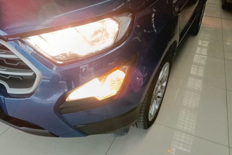 Used Ford EcoSport 2018 1.5L Automatic Platinum Wing Model Left Front Headlight