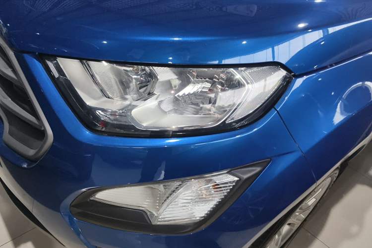 Used Ford EcoSport 2018 1.5L Automatic Platinum Wing Model Left Front Headlight