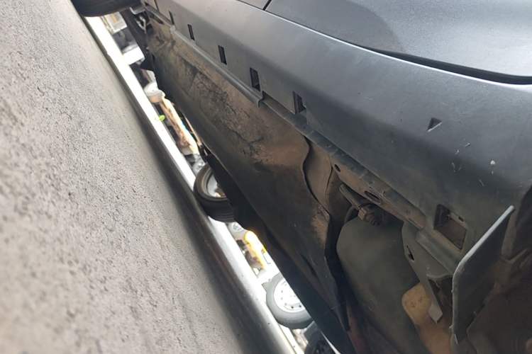 Used Ford EcoSport 2018 1.5L Automatic Platinum Wing Model Left Side Sill