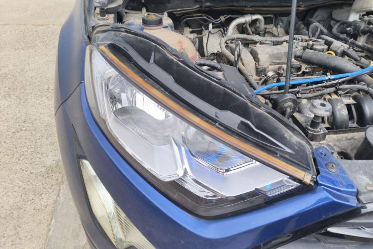 Used Ford EcoSport 2018 1.5L Automatic Elite Edition Right Front Headlight