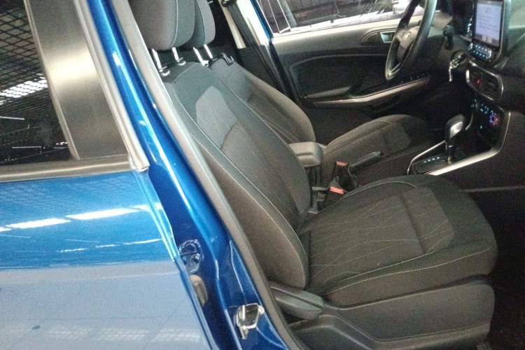 Used Ford EcoSport 2018 1.5L Automatic Platinum Wing Model Right Front Seat