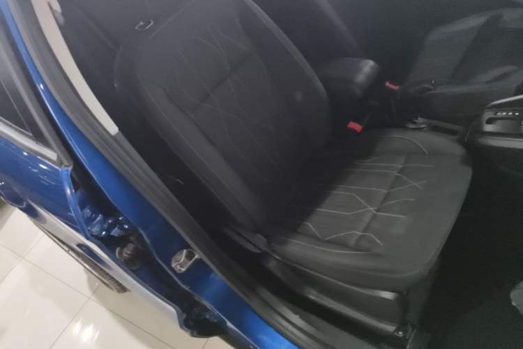 Used Ford EcoSport 2018 1.5L Automatic Platinum Wing Model Right Front Seat