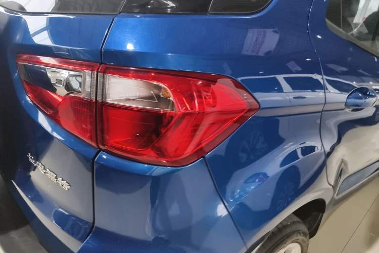 Used Ford EcoSport 2018 1.5L Automatic Platinum Wing Model Right Rear Taillight