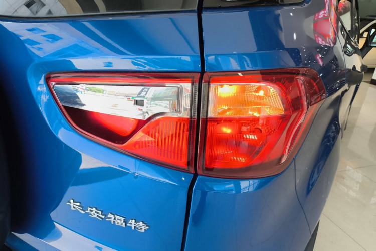 Used Ford EcoSport 2018 1.5L Automatic Elite Edition Right Rear Taillight