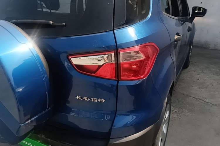 Used Ford EcoSport 2018 1.5L Automatic Elite Edition Right Rear Taillight