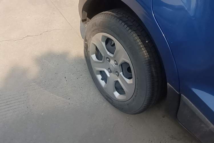Used Ford EcoSport 2018 1.5L Automatic Elite Edition Right Rear Wheel Hub