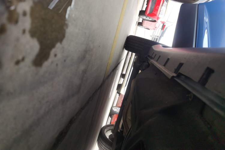 Used Ford EcoSport 2018 1.5L Automatic Platinum Wing Model Right Side Sill