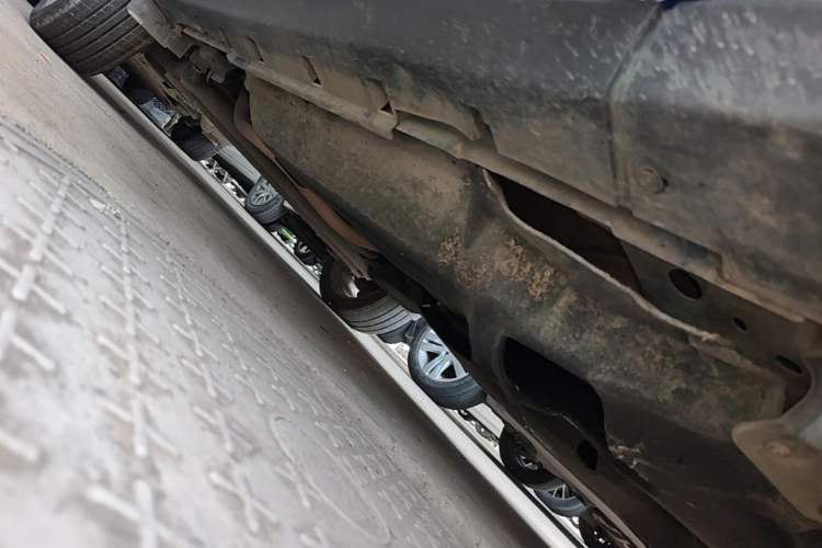 Used Ford EcoSport 2018 1.5L Automatic Platinum Wing Model Right Side Sill