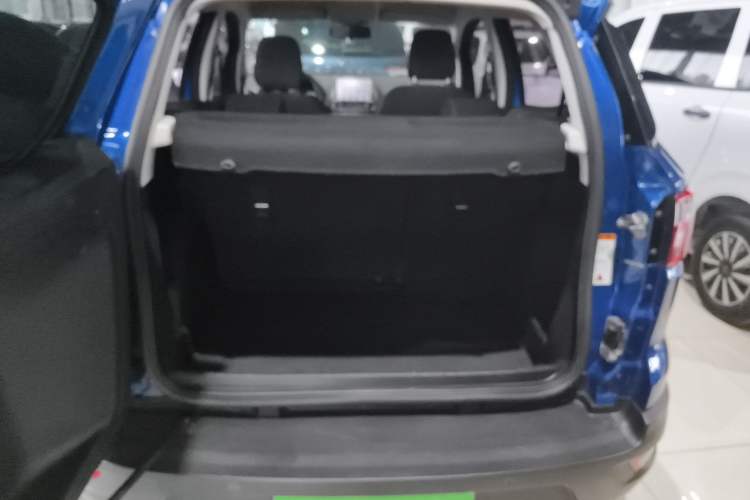 Used Ford EcoSport 2018 1.5L Automatic Platinum Wing Model Trunk