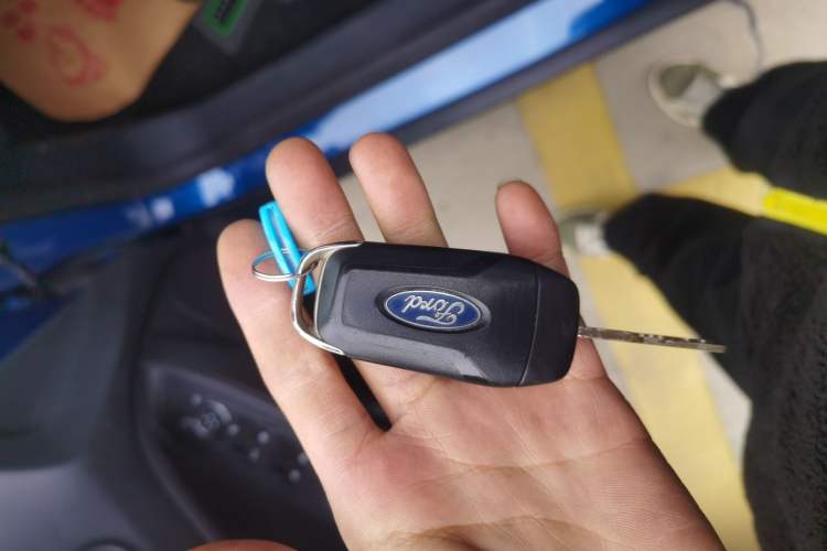 Used Ford EcoSport 2018 1.5L Automatic Platinum Wing Model Vehicle Key