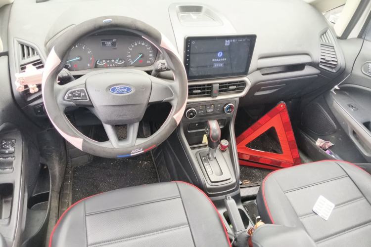 Used Ford EcoSport 2018 1.5L Automatic Elite Edition Center Console