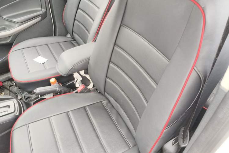 Used Ford EcoSport 2018 1.5L Automatic Elite Edition Left Front Seat