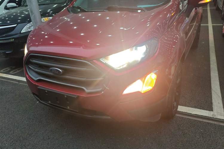 Used Ford EcoSport 2018 2.0L Automatic 4x4 Prestige Trim Left Front Headlight