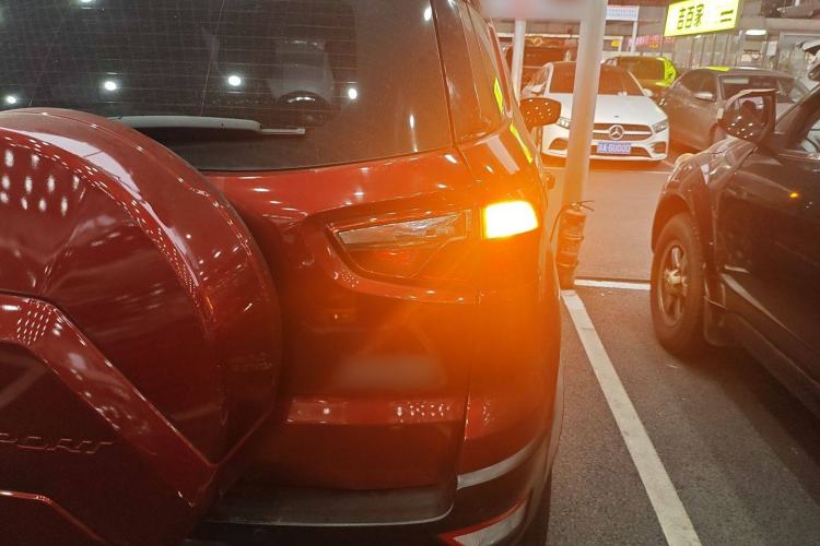 Used Ford EcoSport 2018 2.0L Automatic 4x4 Prestige Trim Right Rear Taillight
