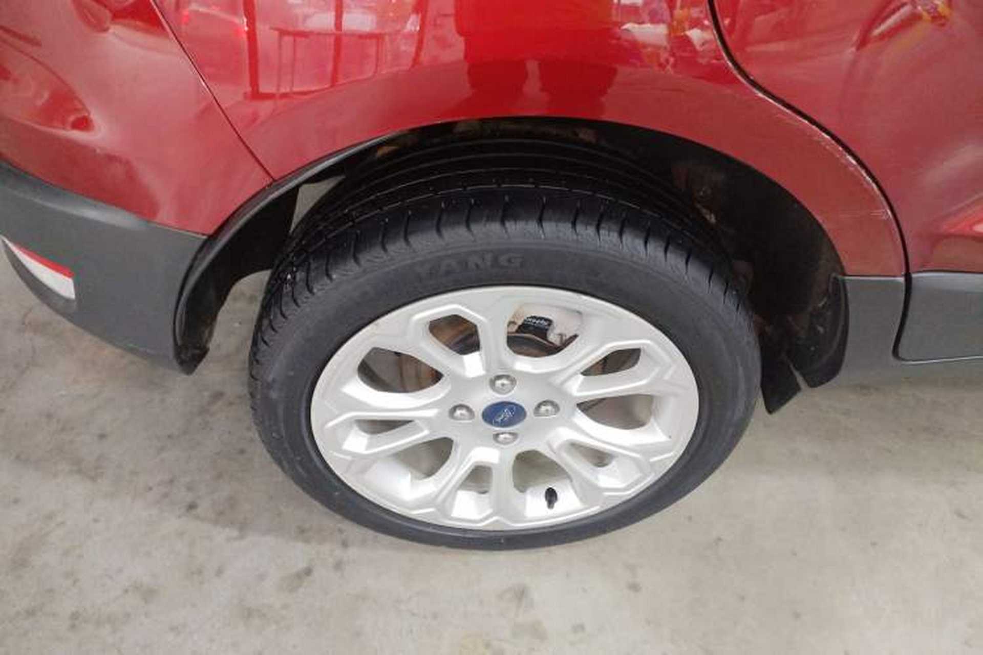 Used Ford EcoSport 2018 1.5L Automatic Platinum Wing Model Right Rear Wheel Hub