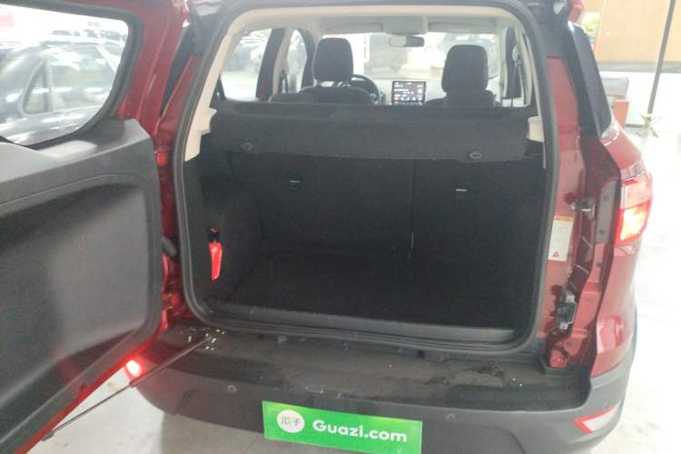 Used Ford EcoSport 2018 1.5L Automatic Platinum Wing Model Trunk