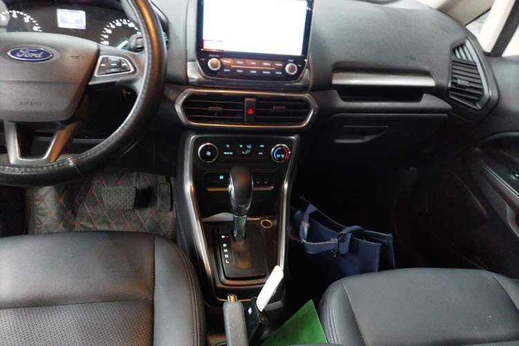Used Ford EcoSport 2018 1.5L Automatic Platinum Wing Model Audio And AC Panel