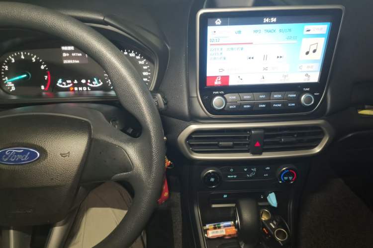 Used Ford EcoSport 2018 1.5L Automatic Elite Edition Audio And AC Panel