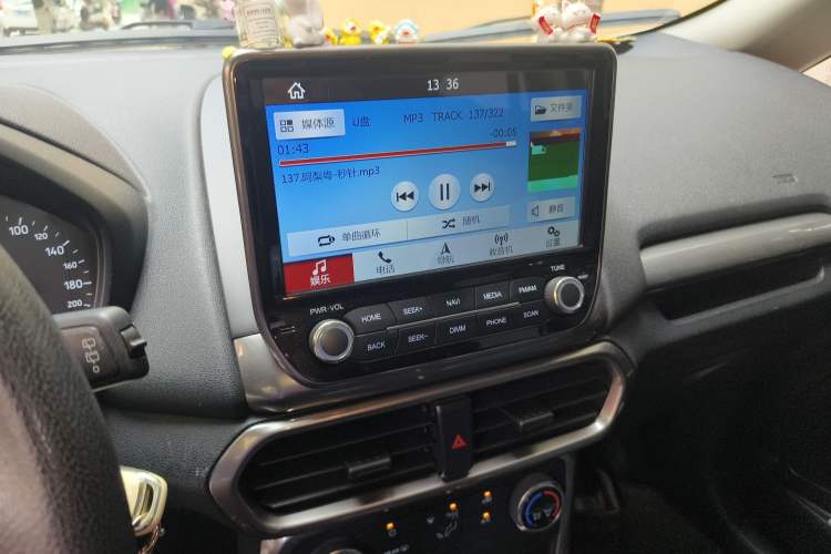 Used Ford EcoSport 2018 1.5L Automatic Platinum Wing Model Audio And AC Panel