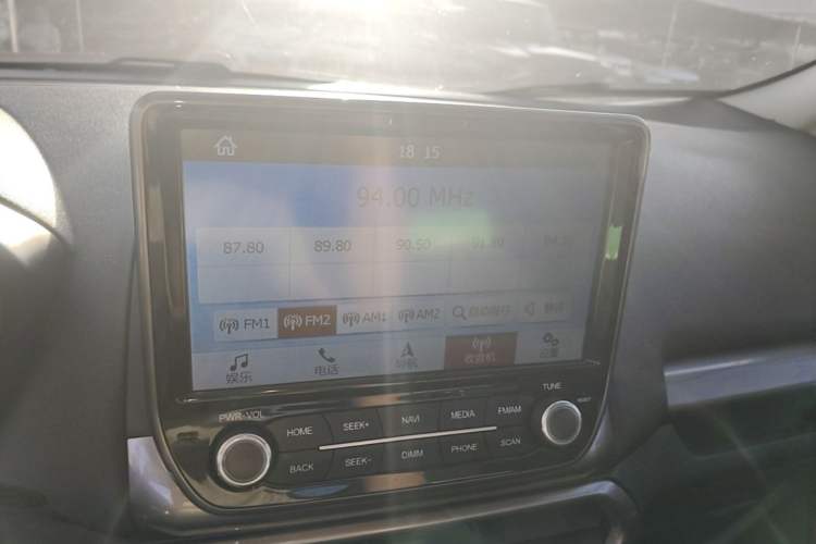 Used Ford EcoSport 2018 1.5L Automatic Platinum Wing Model Audio And AC Panel