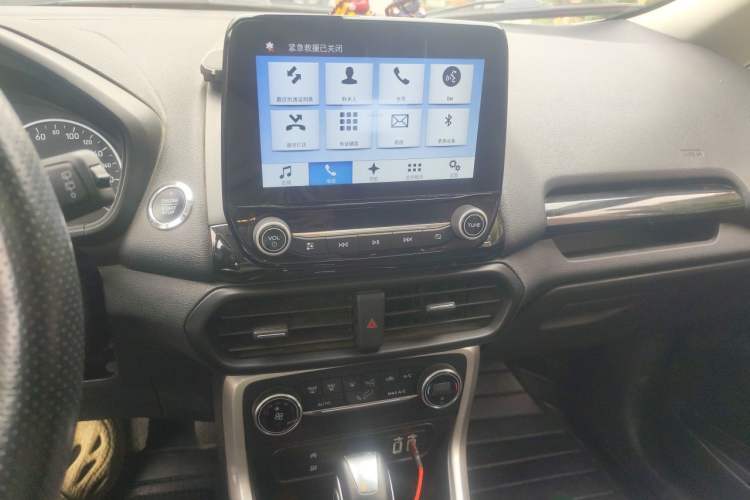 Used Ford EcoSport 2018 EcoBoost 125 Automatic Luxury Edition Audio And AC Panel