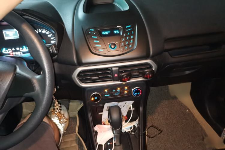 Used Ford EcoSport 2018 1.5L Automatic Elite Edition Audio And AC Panel