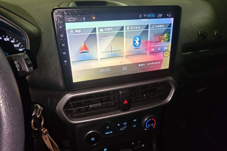 Used Ford EcoSport 2018 1.5L Automatic Elite Edition Audio And AC Panel