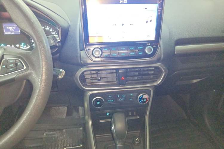 Used Ford EcoSport 2018 1.5L Automatic Platinum Wing Model Audio And AC Panel