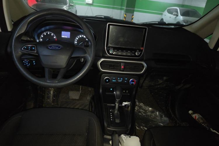 Used Ford EcoSport 2018 1.5L Automatic Elite Edition Center Console